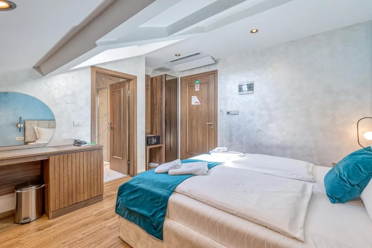 ****  San Valentino Palace Aparthotel Umago Croazia